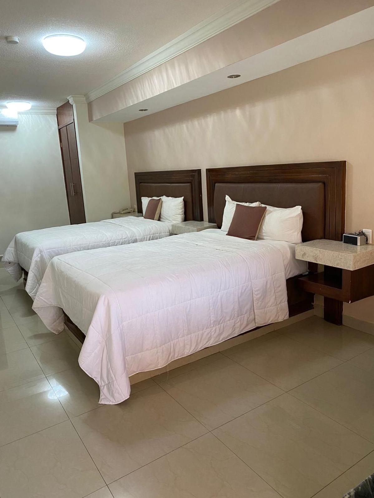 Hotel San Ignacio Inn Torreón Esterno foto